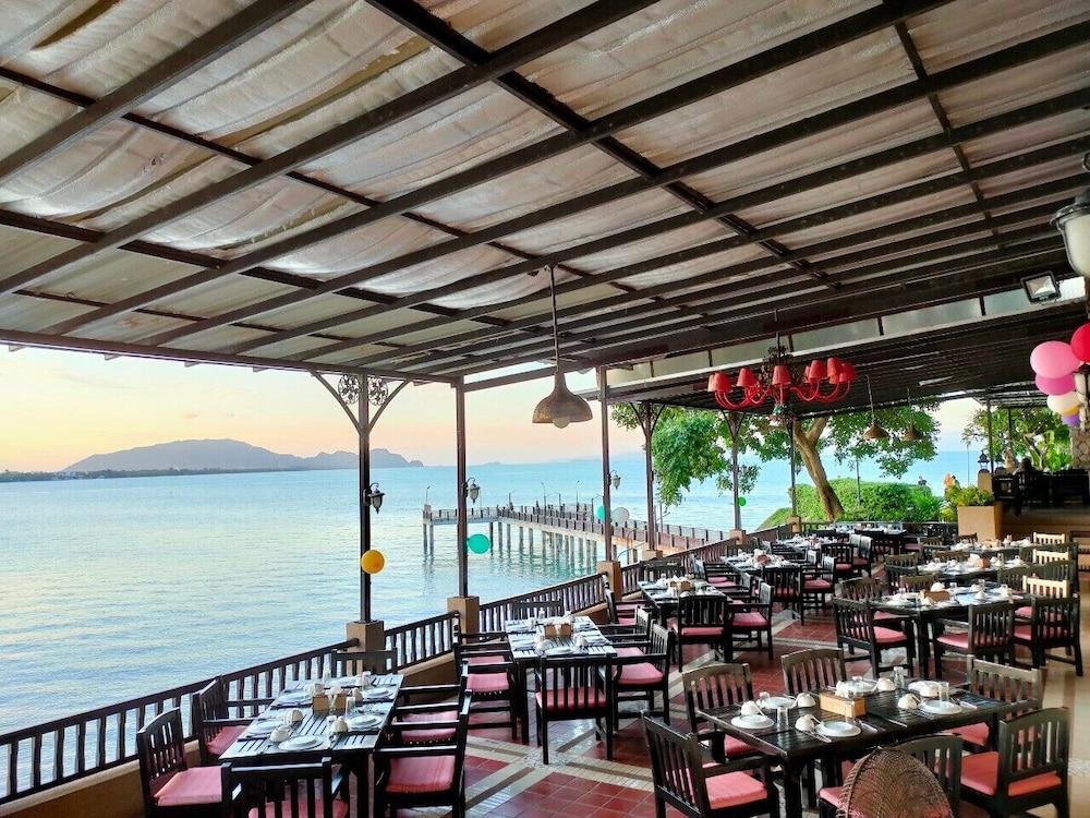 Racha Kiri Resort & Spa, Ханом Экстерьер фото