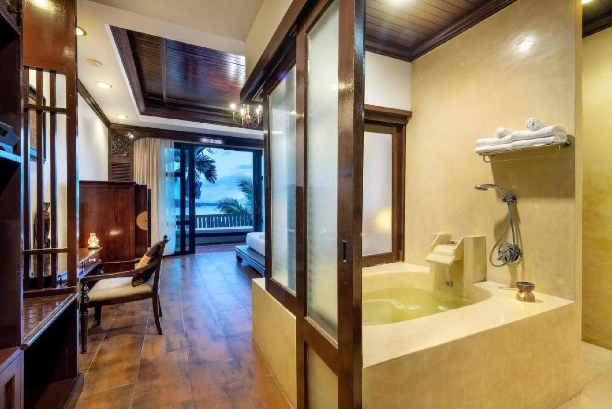 Racha Kiri Resort & Spa, Ханом Экстерьер фото